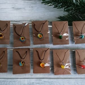 Colorful Pendant Necklace Set